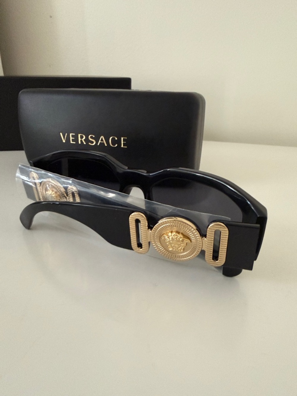 Versace Medusa Biggie Sunglasses - Picture 5 of 8